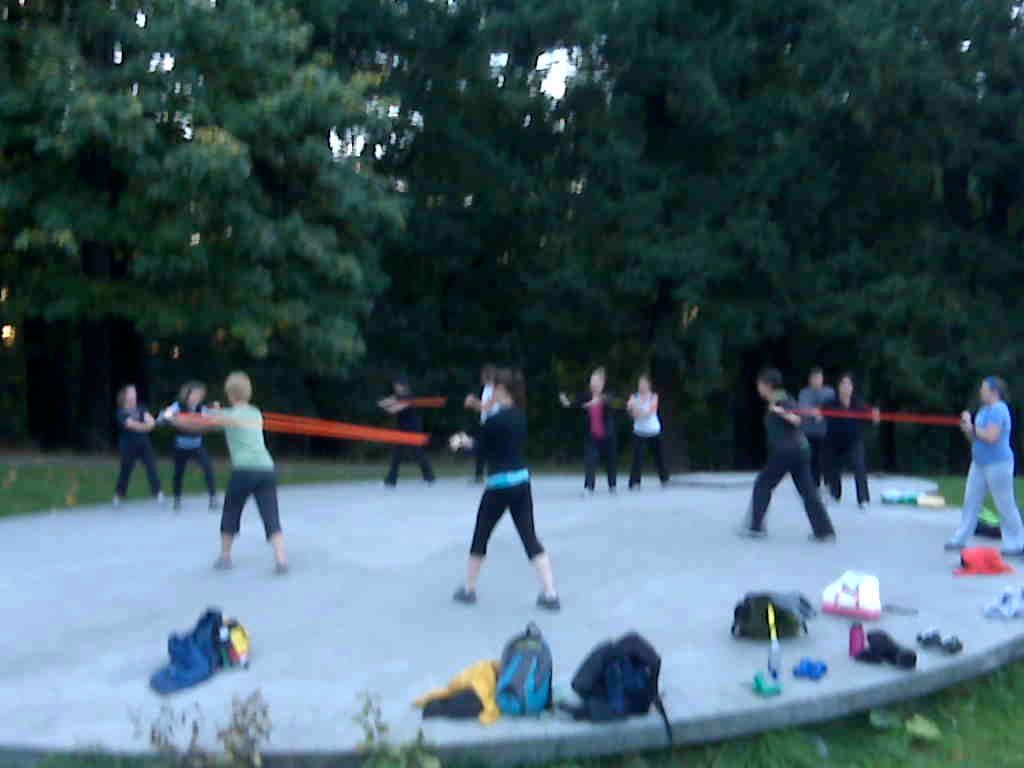 Mount Tabor boot camp class - partner band workout