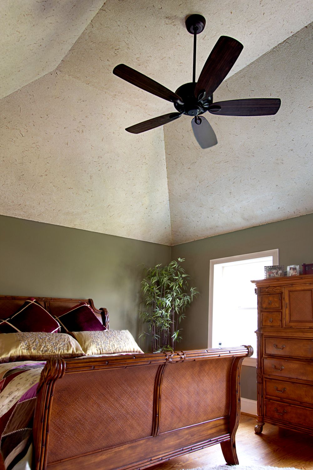 Using a German technique, we applied a cotton fini