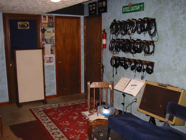 tracking room2