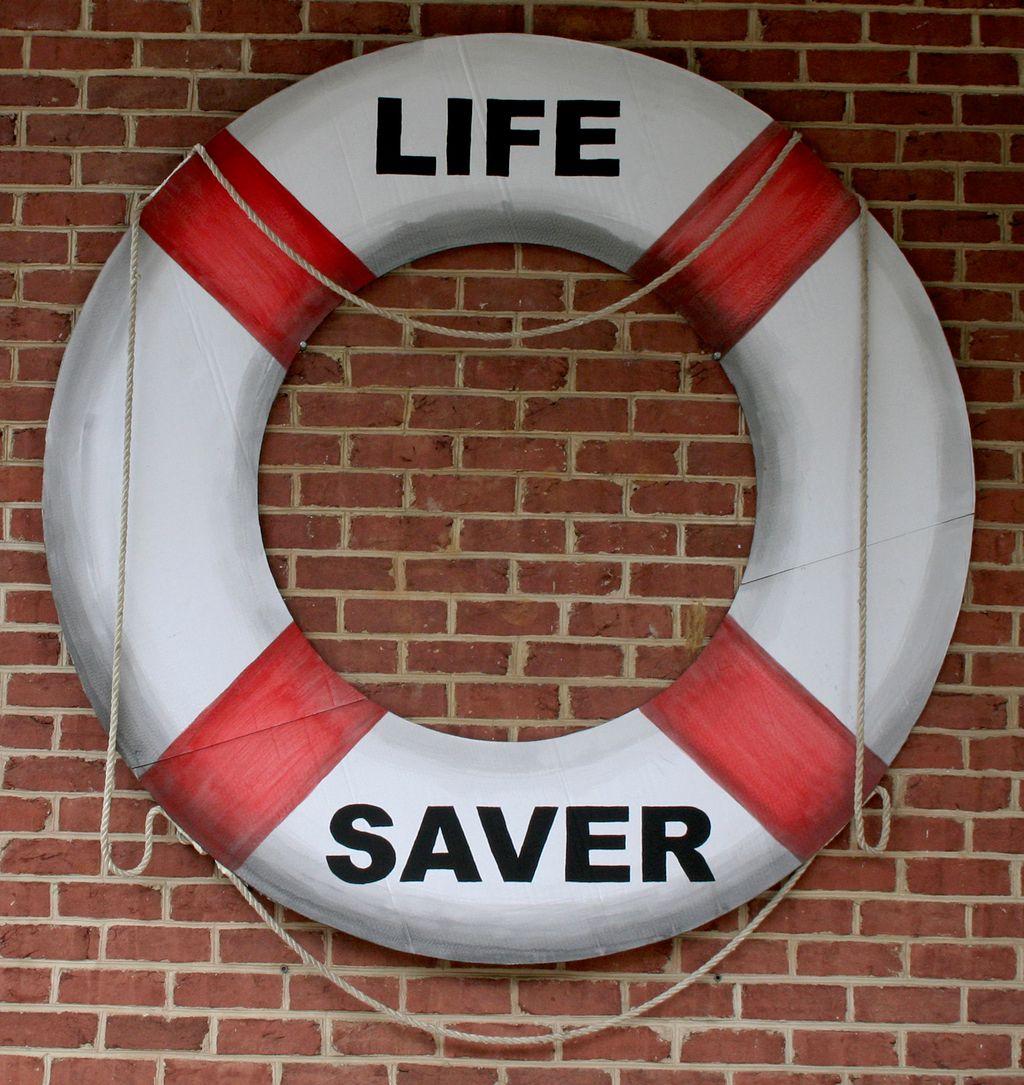 Mural of life saver ring.