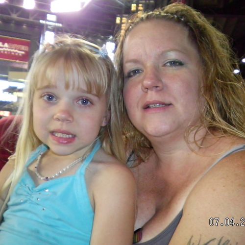 Tammy and her daughter Brianna