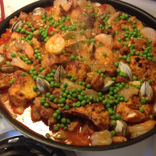 Paella entree at a dinner party for19 guests