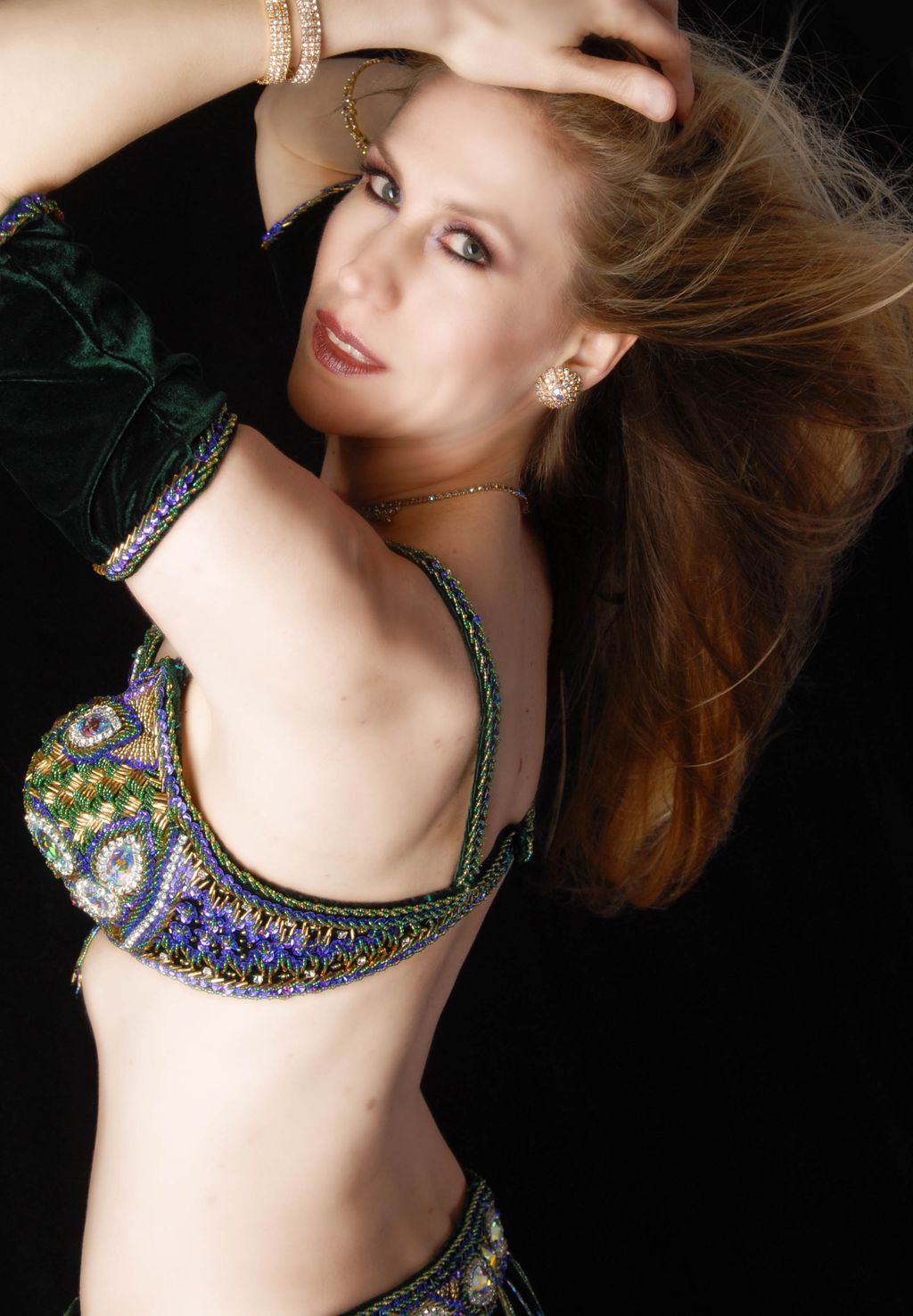 Mellilah teaches belly dance classes in Bothell