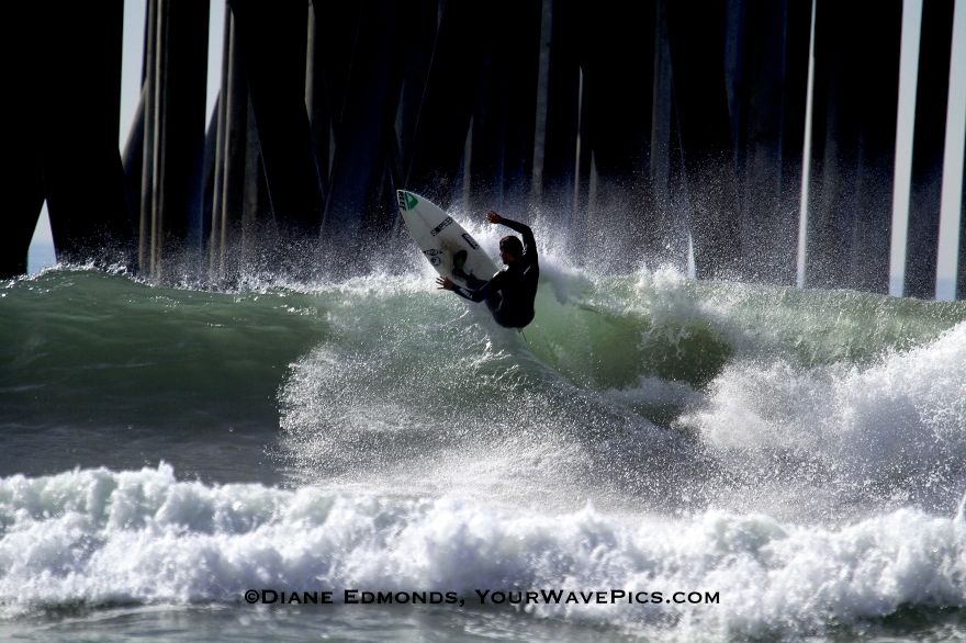 Chris Waring - HB Pier 1/16/11.