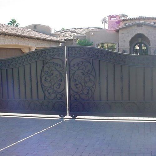Privacy double swing ornamental iron gate