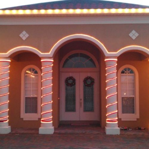 We specialize in decorating your pillars