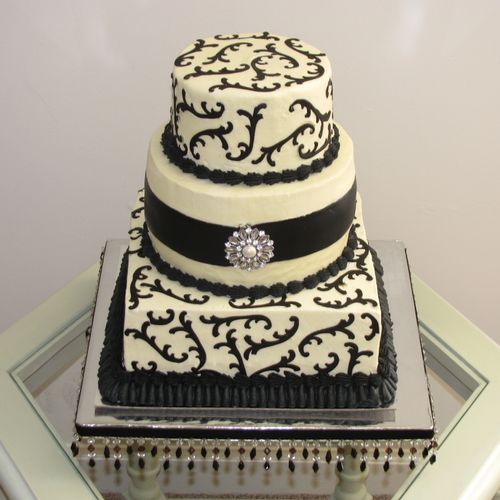 Black & White wedding cake