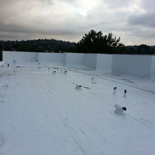 We also Do commercial roofing! This was a TPO roof