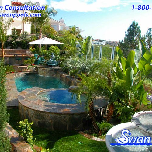 An Intimate Garden | Swan Pools Gallery