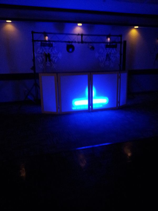 DJ System & Lighting setup before the cocktail hou