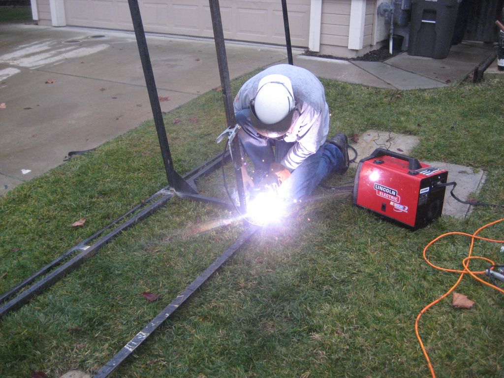 A roof rack designed for a Ford truck that I short