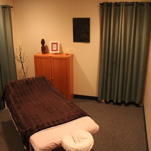 Massage Therapy Room at 2475 Albany Ave. Suite 202