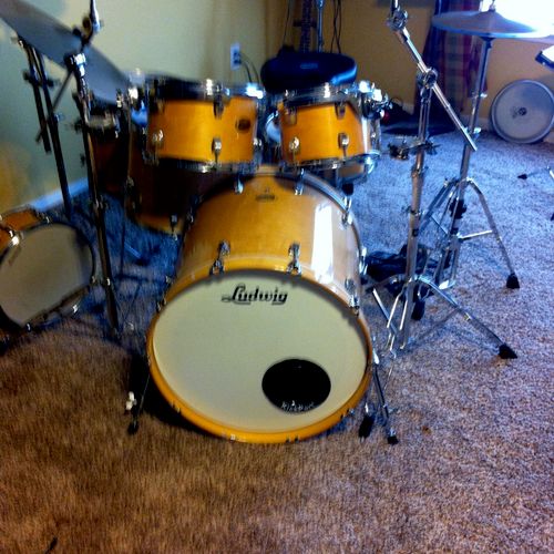 Ludwig 6pc maple drum set