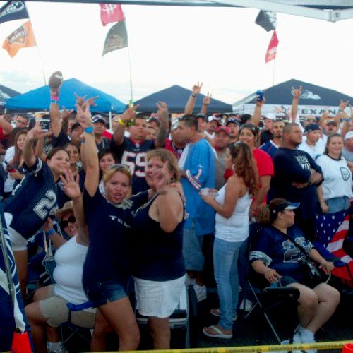 Tailgaitng with Tejano Tailgaters