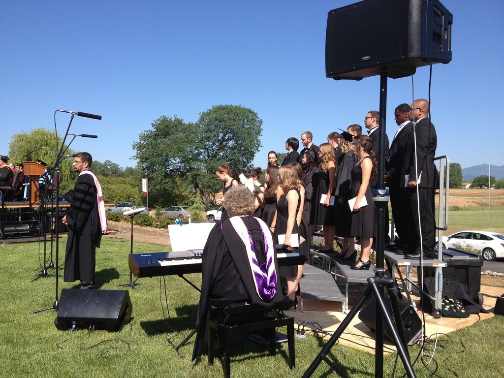 Graduation event sound, staging