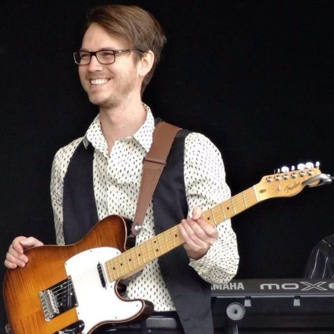 NYC In-Home Guitar Lessons