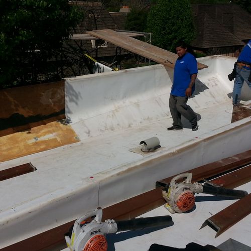 Commercial Roof Replacement Fresno, Ca.