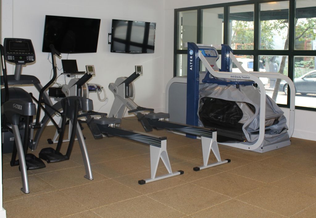 Alter-G Anti-Gravity Treadmill and ergometer