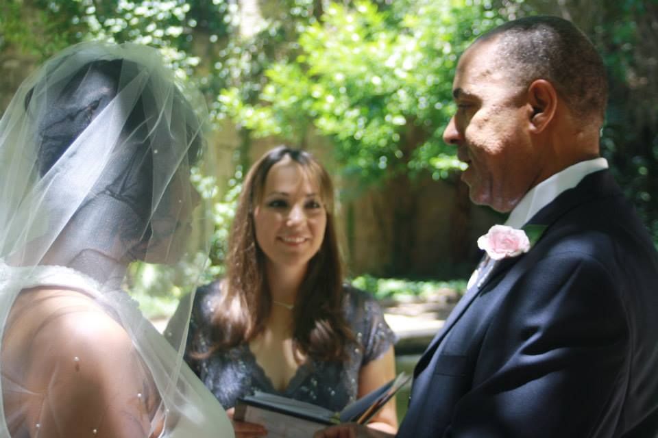 Marrying an adorable couple on the Riverwalk