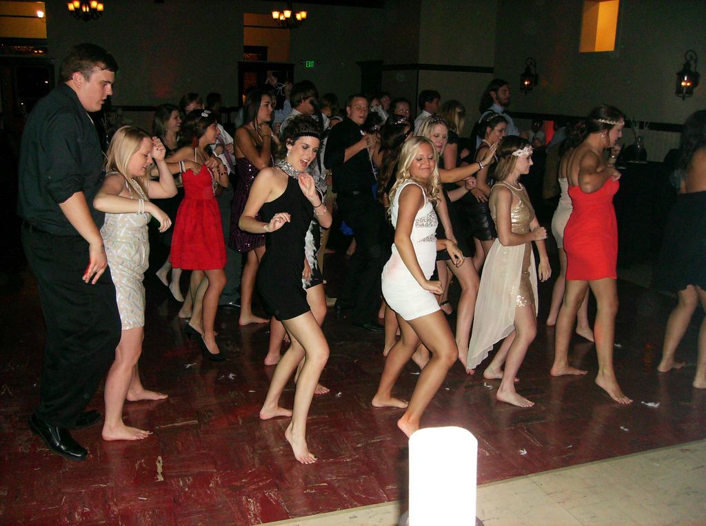 All the songs people love to dance to - Phi Mu Spr