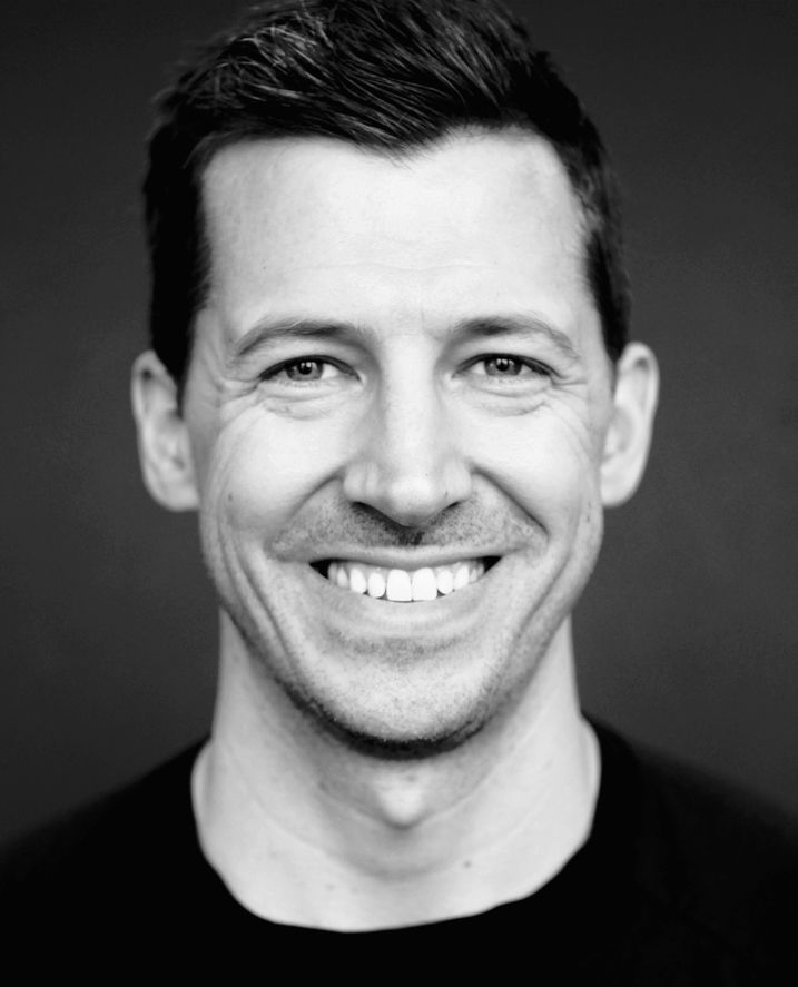 Coach Dustin Hassard