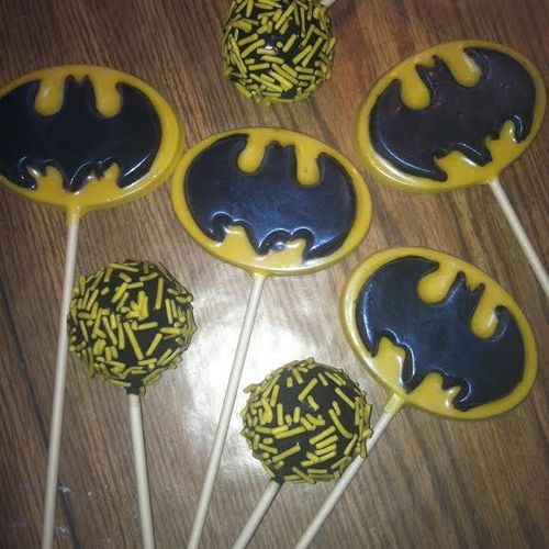 Happy "Batman" Birthday Lollipops and Cake Pops wi