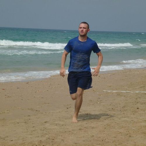 Beach runs in Israel. (military training)