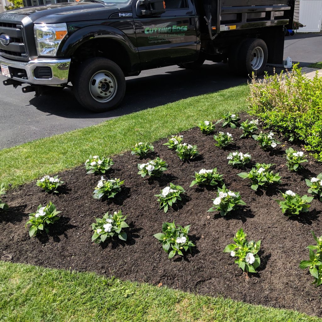 Cutting Edge Lawn Care Landscaping, The Cutting Edge Landscaping