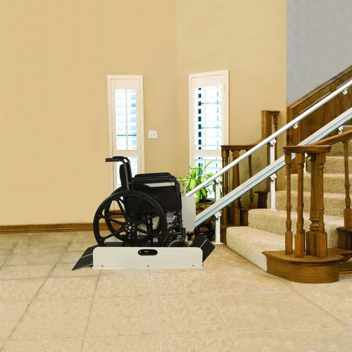 Foldable Interior Wheelchair Lift 