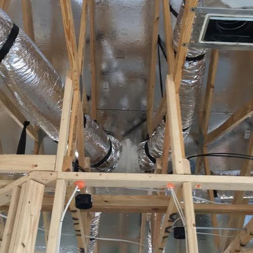 Ducts installation.