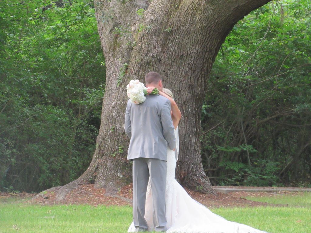 A beautiful moment of our bride and groom, Aly and