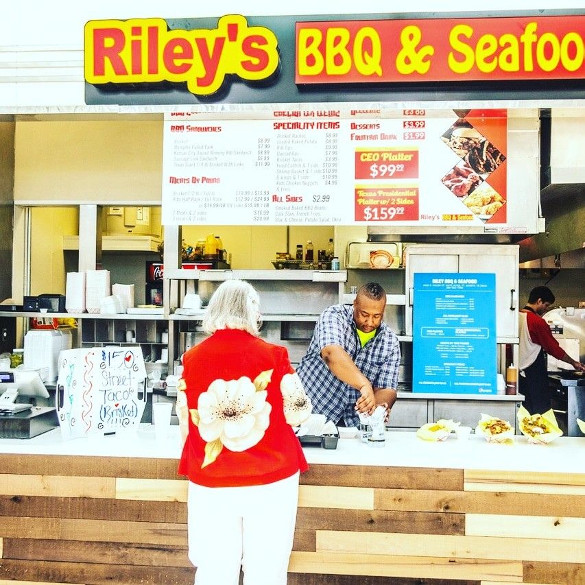 Riley's BBQ and Seafood Catering.