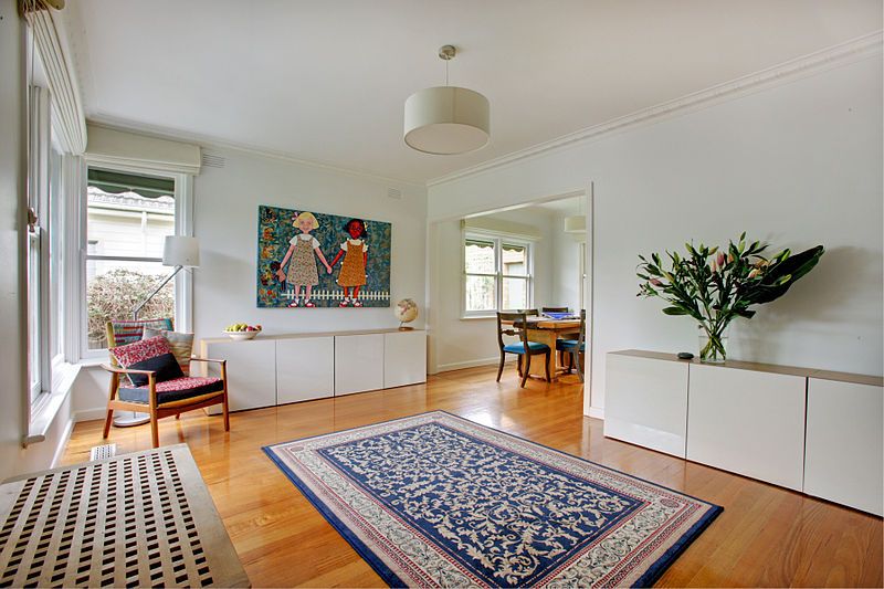 Living room - monthly cleaning