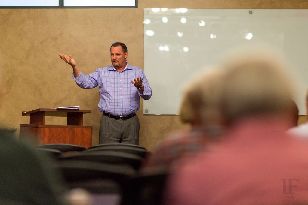 Steve teaching a Talkin' Money class