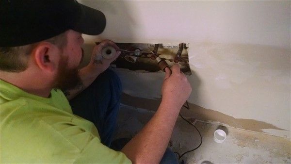 lighting-carpet-metal glass doors