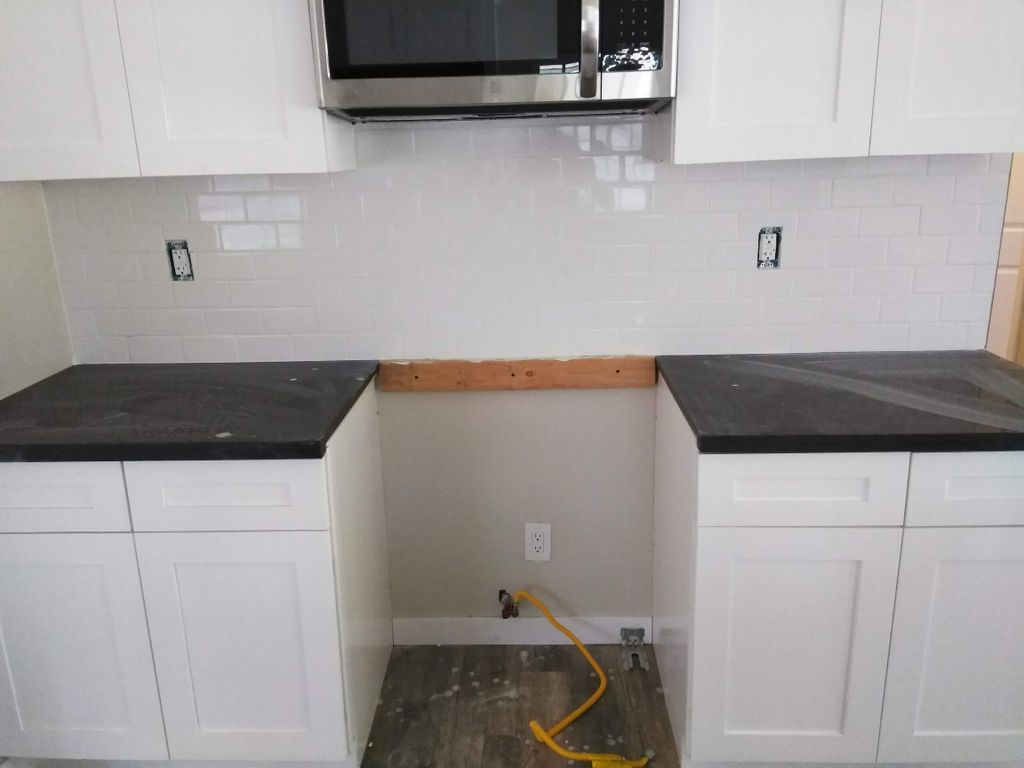 Tile Backsplash Install