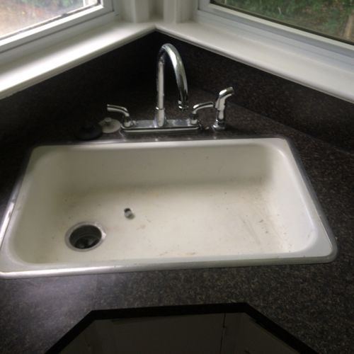 Midtown Home: Kitch Sink before
