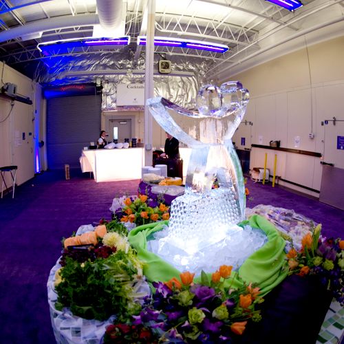 Buffet with Ice Carving