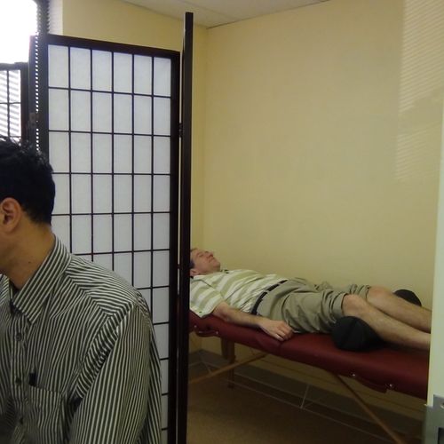 Community Acupuncture with Semi-Private Rooms