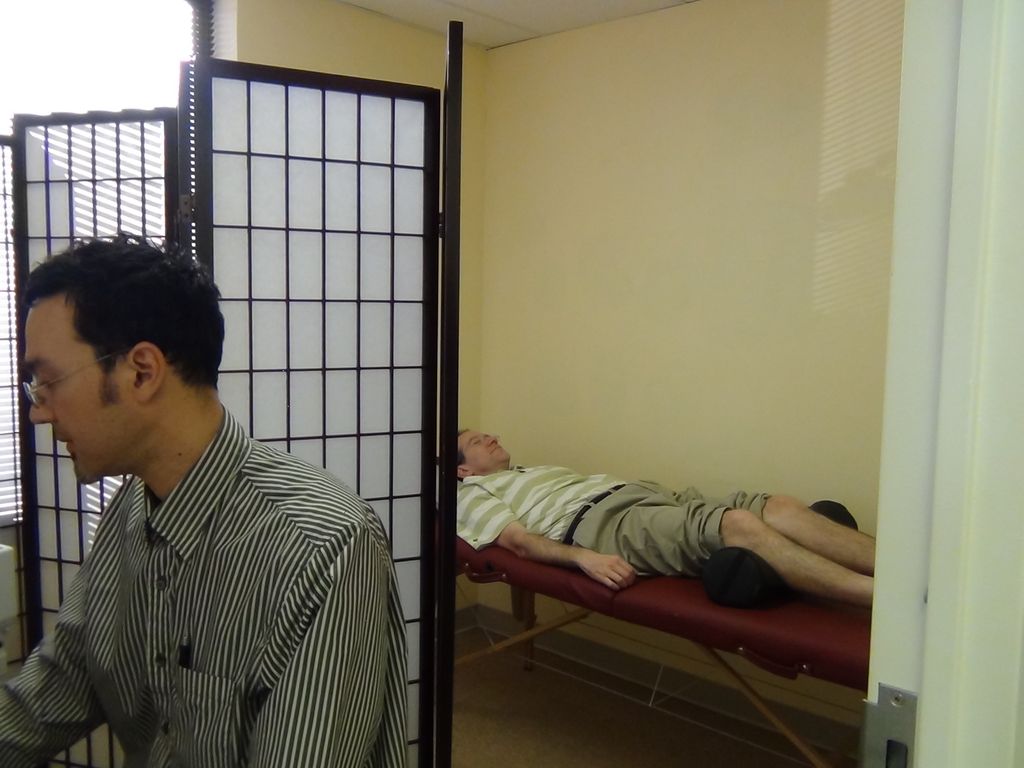 Community Acupuncture with Semi-Private Rooms