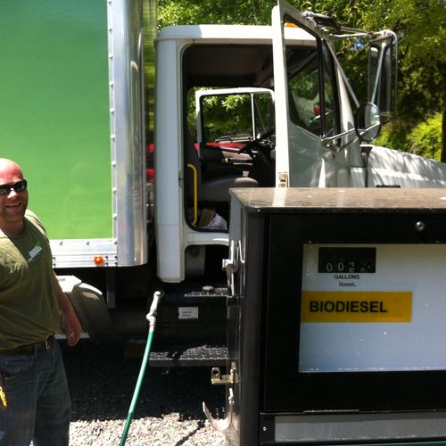 Quick Moves uses 100% biodiesel fuel in our trucks