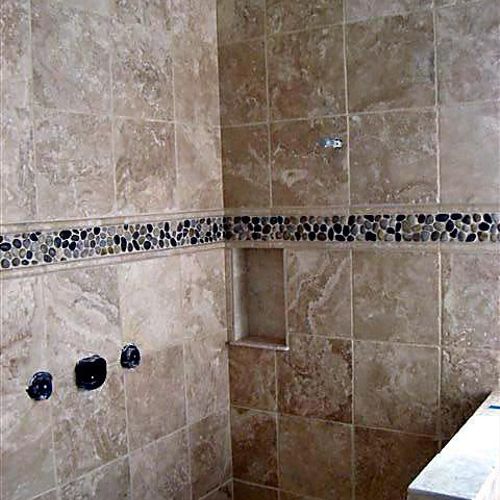 Travertine shower /stone stripe.