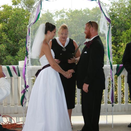 Wedding Minister & wedding officiant services