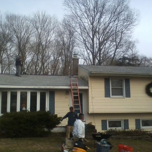 16 square of roofing on a split level home complet