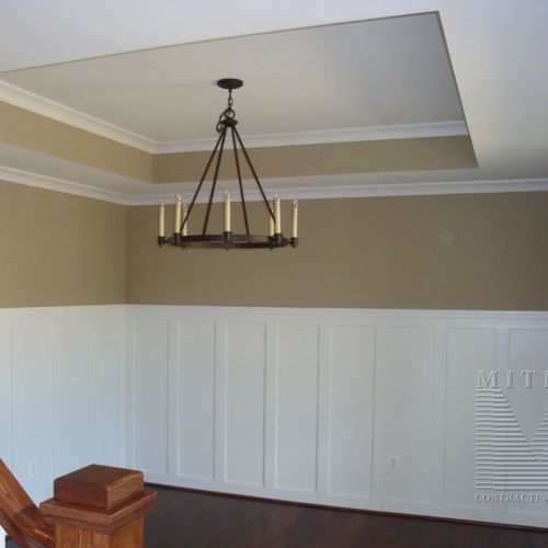 Tall wainscoting, crown mouldings