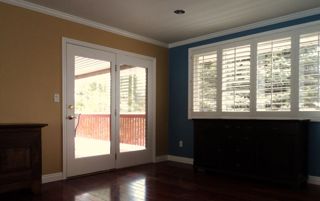 4 tone re paint walls ceiling doors and trim
