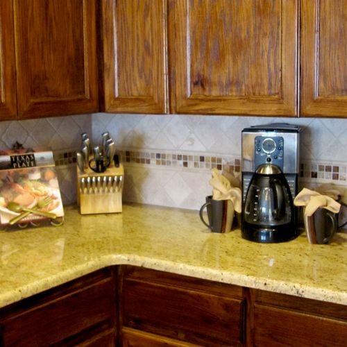 De-clutter those kitchen cabinets and show your sp