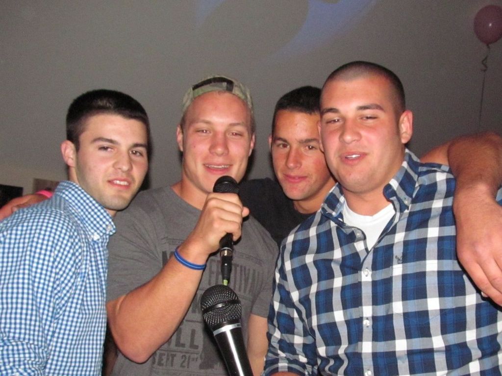 ...Country Girl Shake it for Me...