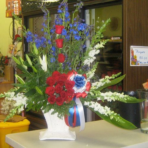 Your local Cedarburg, WI  florist!
Rachel's Roses
