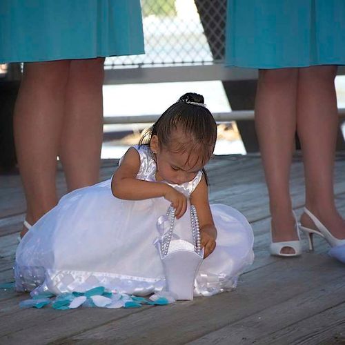 Capturing all the little things at your wedding!